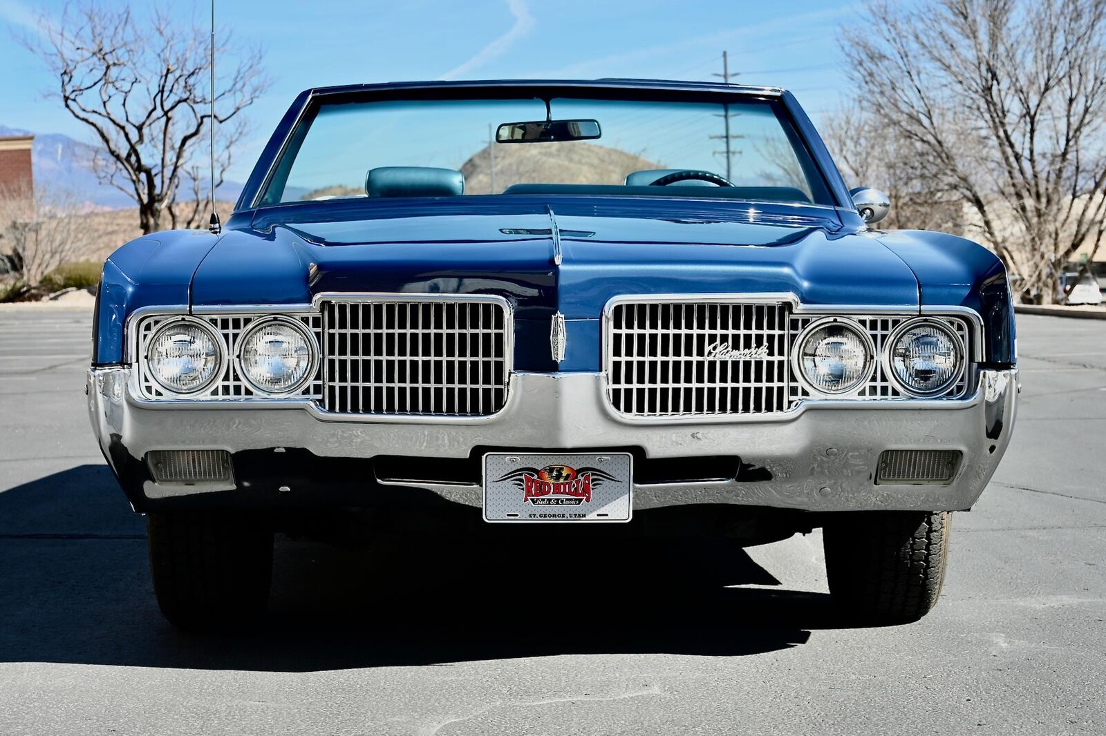 Oldsmobile-Ninety-Eight-1969-4