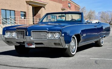 Oldsmobile-Ninety-Eight-1969-6