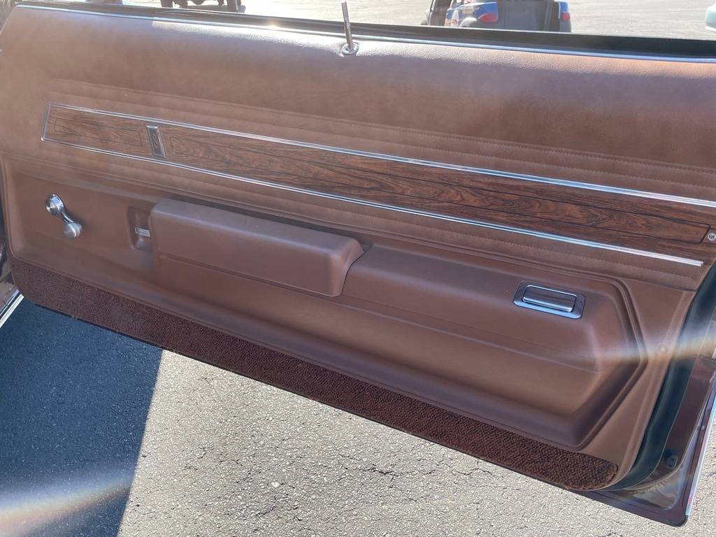 Oldsmobile-Restomod-ls3-1973-brown-12