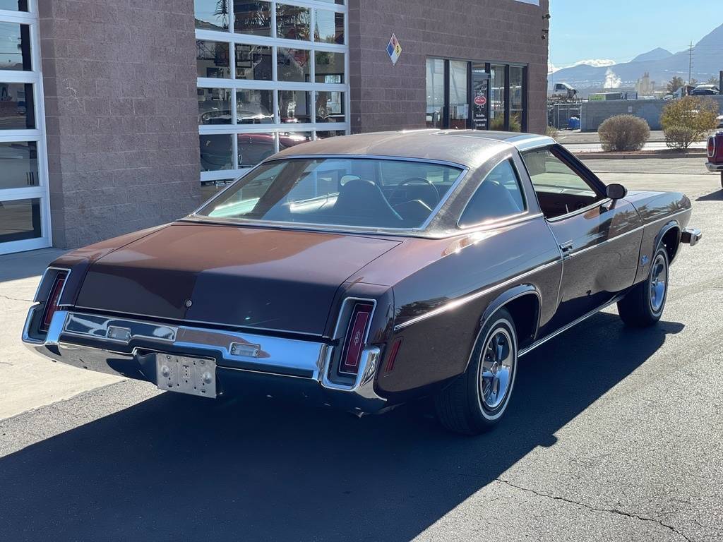 Oldsmobile-Restomod-ls3-1973-brown-6