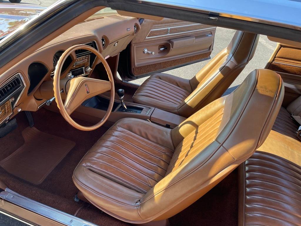 Oldsmobile-Restomod-ls3-1973-brown-9