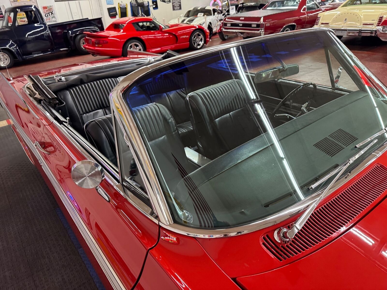 Oldsmobile-Starfire-1963-Convertible-16