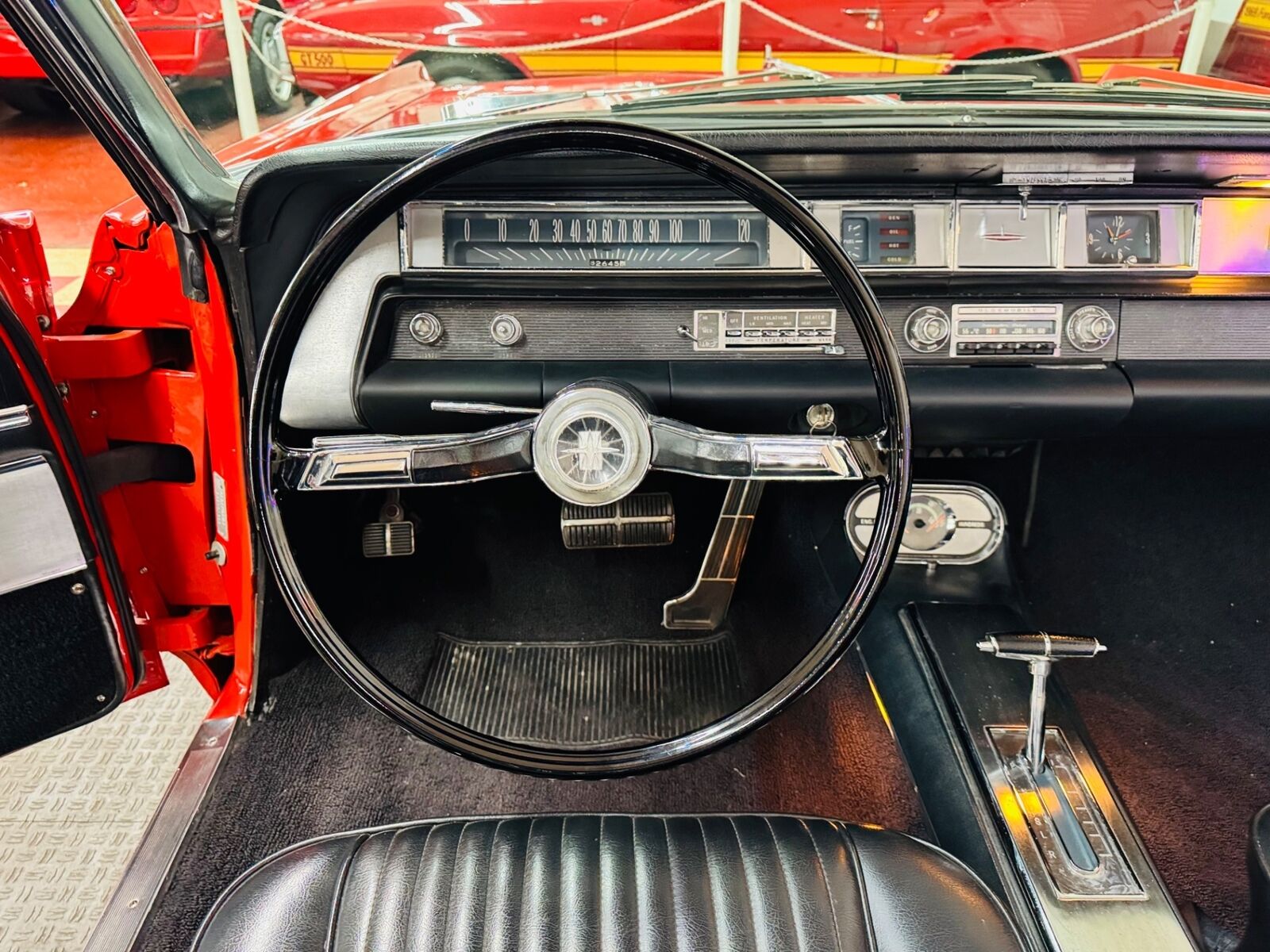 Oldsmobile-Starfire-1963-Convertible-35