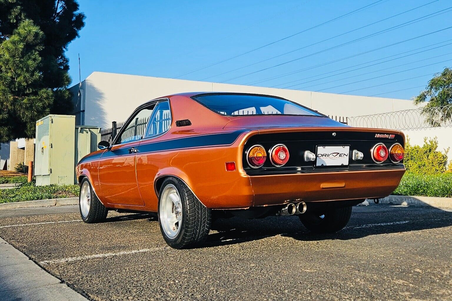 Opel-Manta-1974-Coupe-11