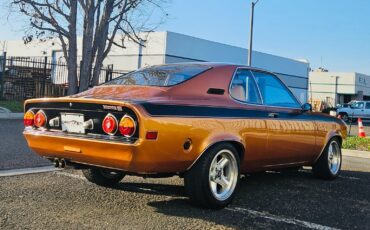 Opel-Manta-1974-Coupe-4