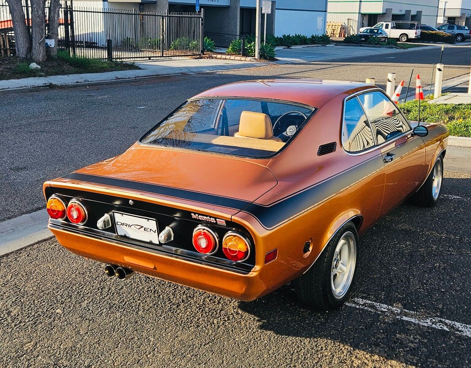 Opel-Manta-1974-Coupe-9