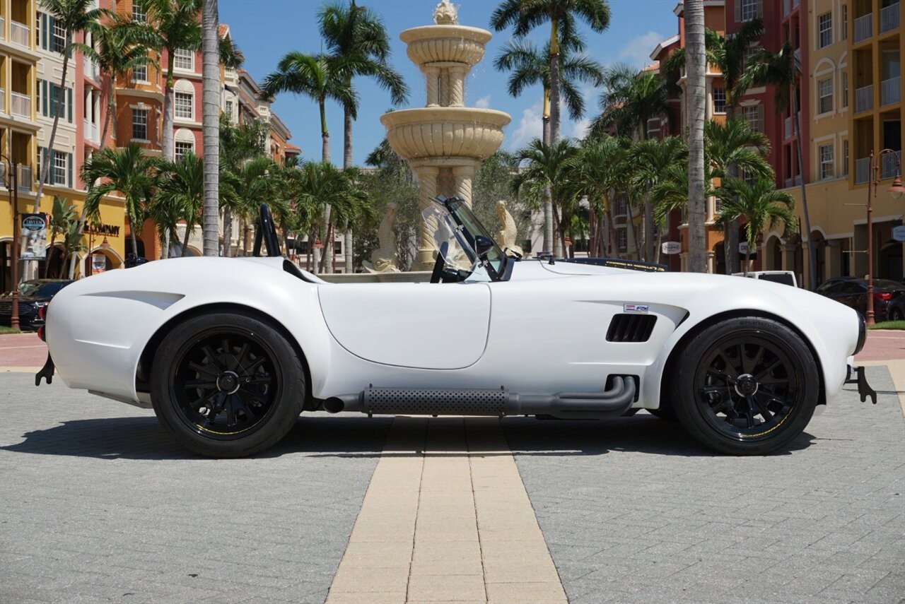 Other-Makes-All-Models-1965-Roadster-2