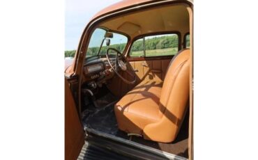 Packard-110-1941-Coupe-10