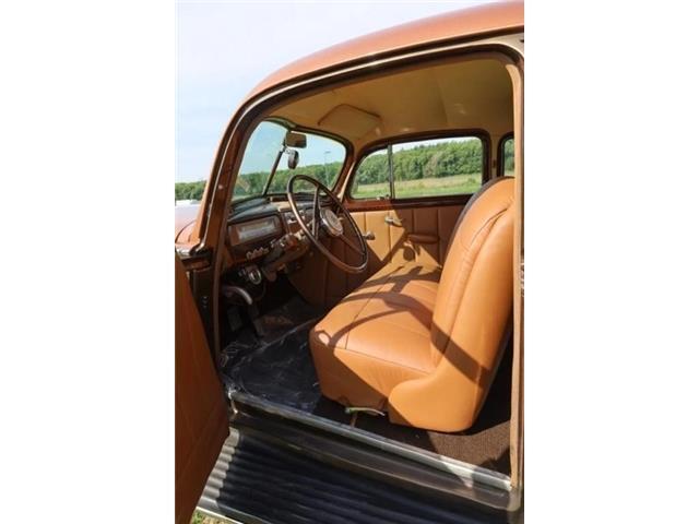 Packard-110-1941-Coupe-10