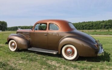 Packard-110-1941-Coupe-2