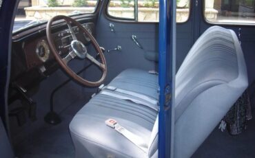 Packard-115-C-Touring-Sedan-1937-Sedan-11