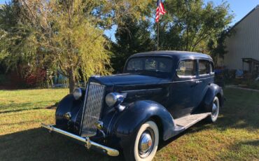 Packard-115-C-Touring-Sedan-1937-Sedan-24