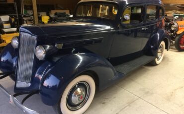 Packard-115-C-Touring-Sedan-1937-Sedan-8