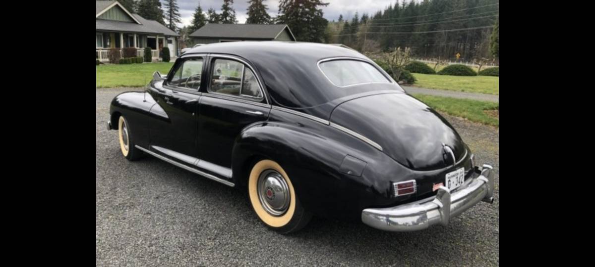 Packard-Clipper-touring-1946-black-11