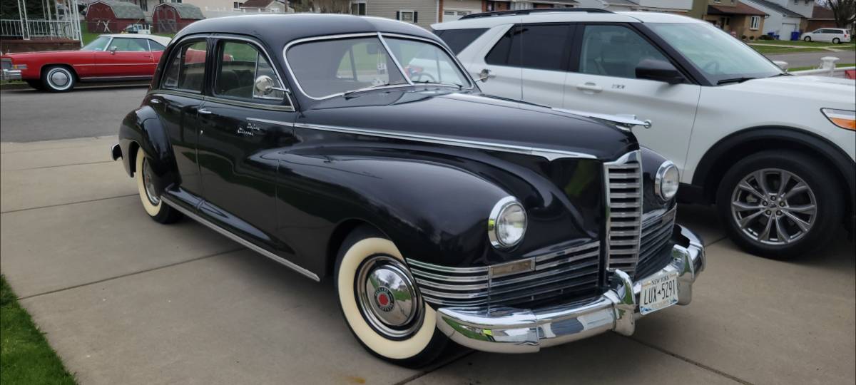 Packard-Clipper-touring-1946-black-11