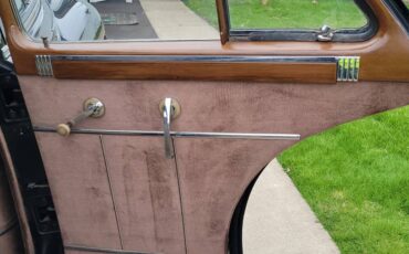 Packard-Clipper-touring-1946-black-6