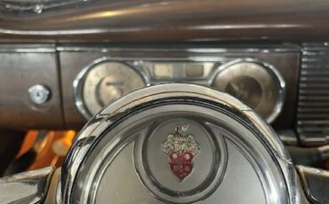 Packard-Custom-Eight-1949-9