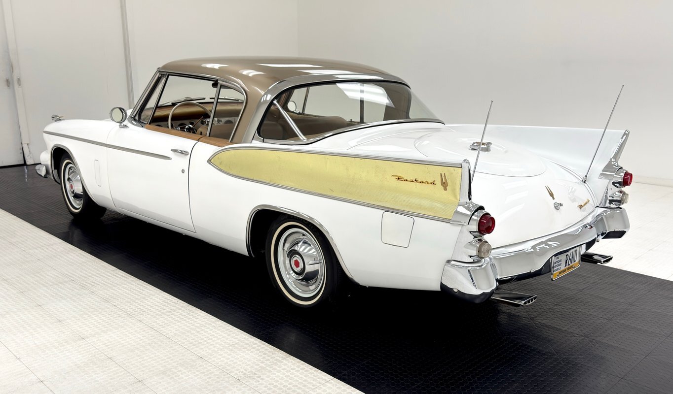 Packard-Hawk-1958-Hardtop-2