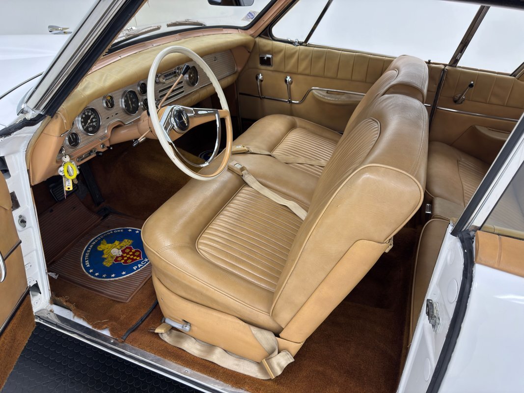 Packard-Hawk-1958-Hardtop-36