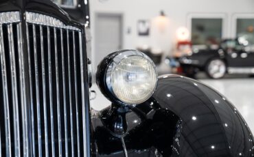 Packard-Model-115-C-1937-Sedan-11