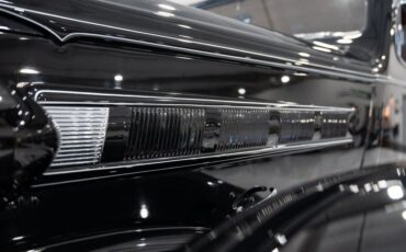 Packard-Model-115-C-1937-Sedan-18