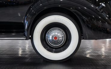 Packard-Model-115-C-1937-Sedan-38