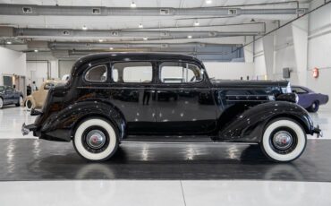 Packard-Model-115-C-1937-Sedan-5