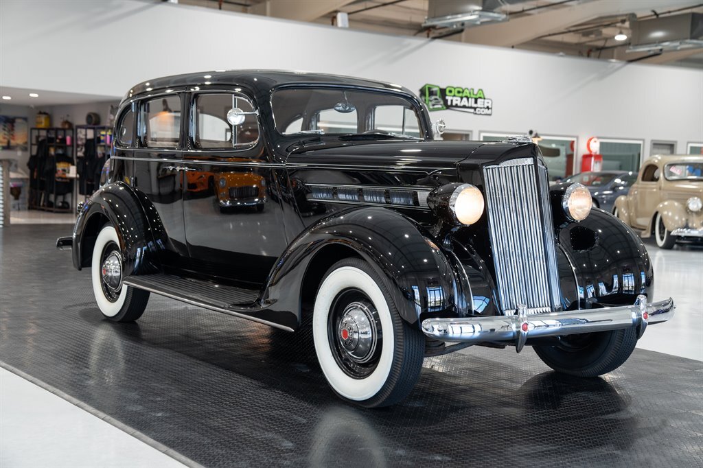 Packard-Model-115-C-1937-Sedan-6