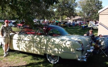 Packard-Pacific-1954-yellow-3