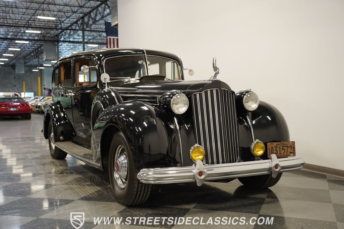 Packard-Twelve-1939-Sedan-16