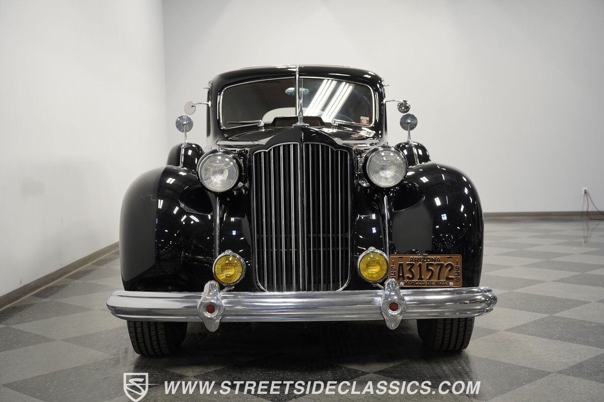Packard-Twelve-1939-Sedan-18