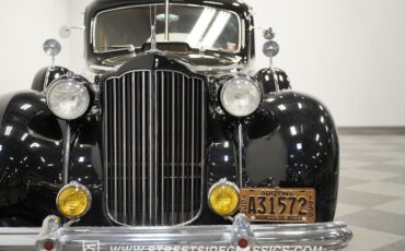 Packard-Twelve-1939-Sedan-19