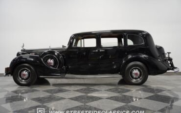 Packard-Twelve-1939-Sedan-2