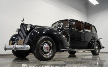 Packard-Twelve-1939-Sedan-21