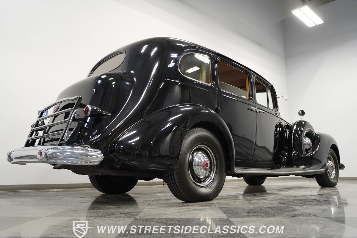Packard-Twelve-1939-Sedan-27
