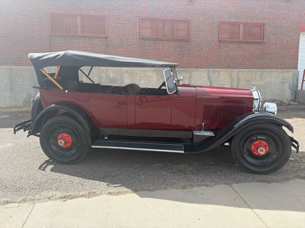 Packard-sedan-1926-16