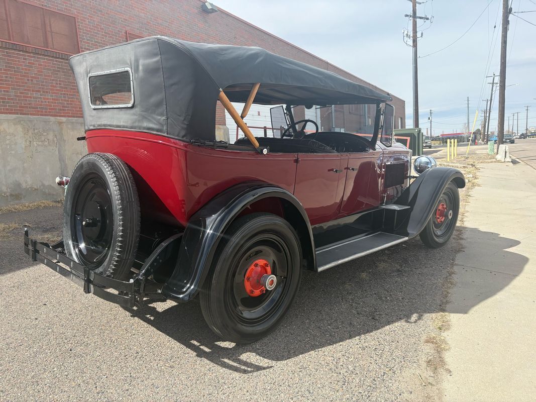 Packard-sedan-1926-4