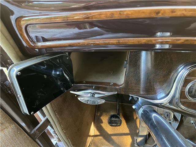 Pierce-Arrow-1240A-1934-Sedan-20