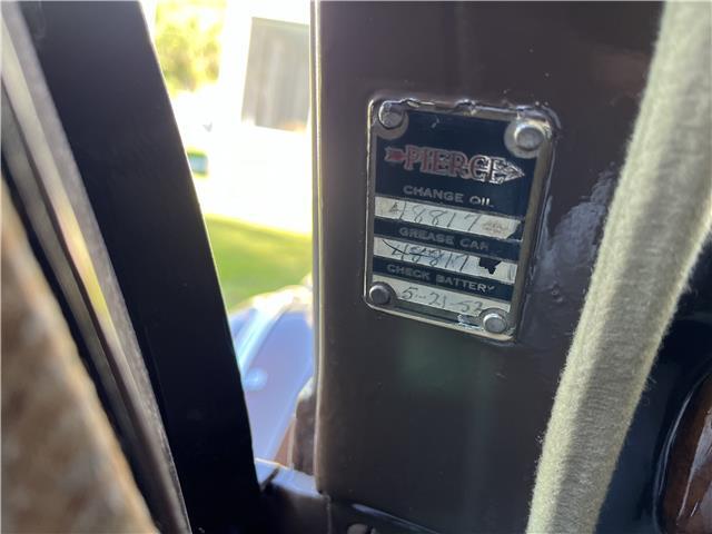 Pierce-Arrow-1240A-1934-Sedan-21