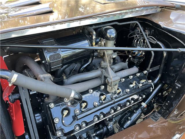 Pierce-Arrow-1240A-1934-Sedan-33