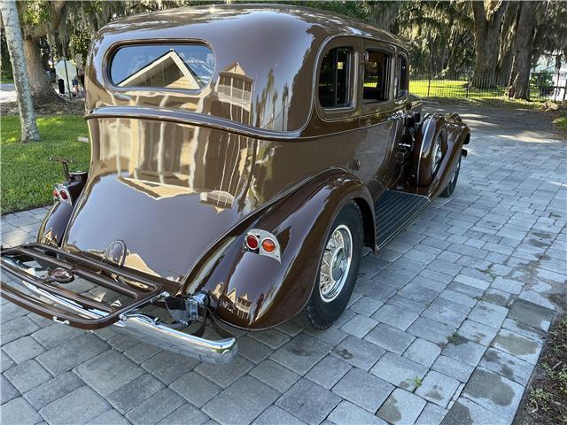Pierce-Arrow-1240A-1934-Sedan-6