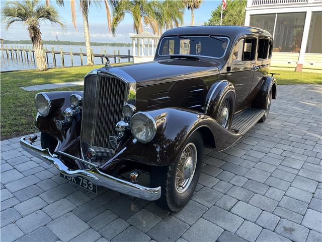 Pierce-Arrow-1240A-1934-Sedan-7