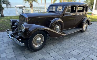 Pierce-Arrow-1240A-1934-Sedan-8