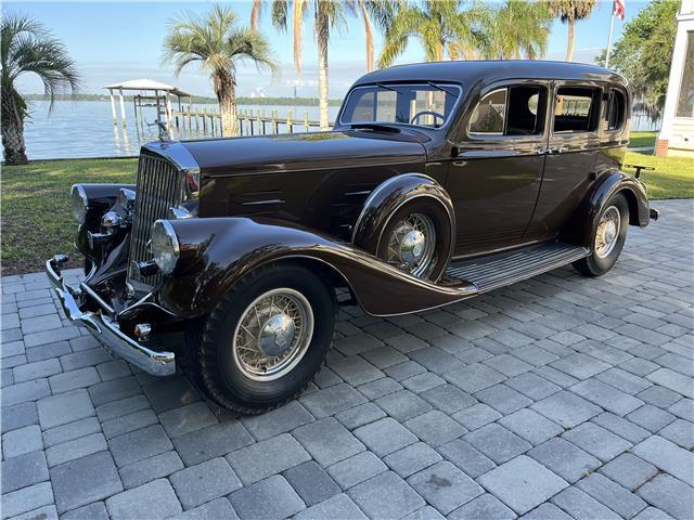 Pierce-Arrow-1240A-1934-Sedan-8