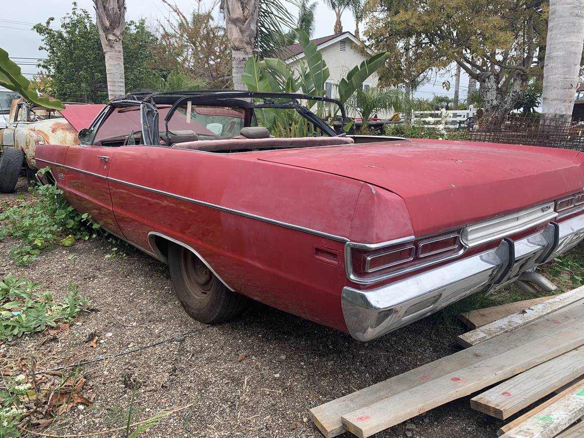 Plymouth-1969-red-1