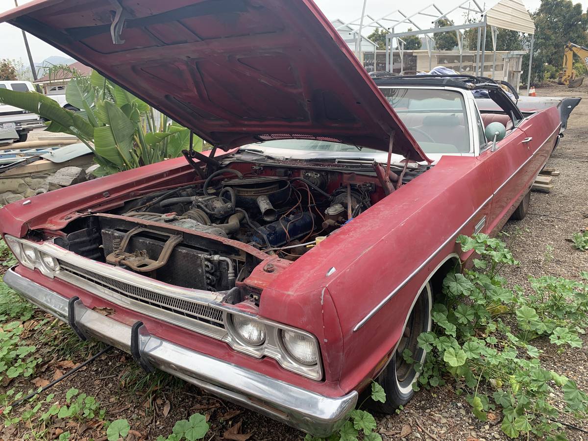 Plymouth-1969-red-3