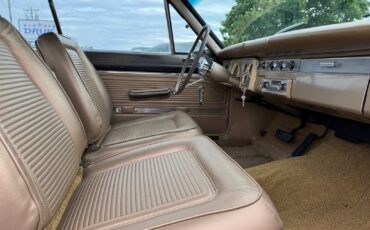Plymouth-Barracuda-1964-Coupe-12