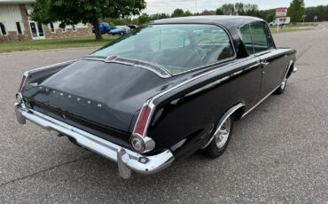Plymouth-Barracuda-1964-Coupe-2