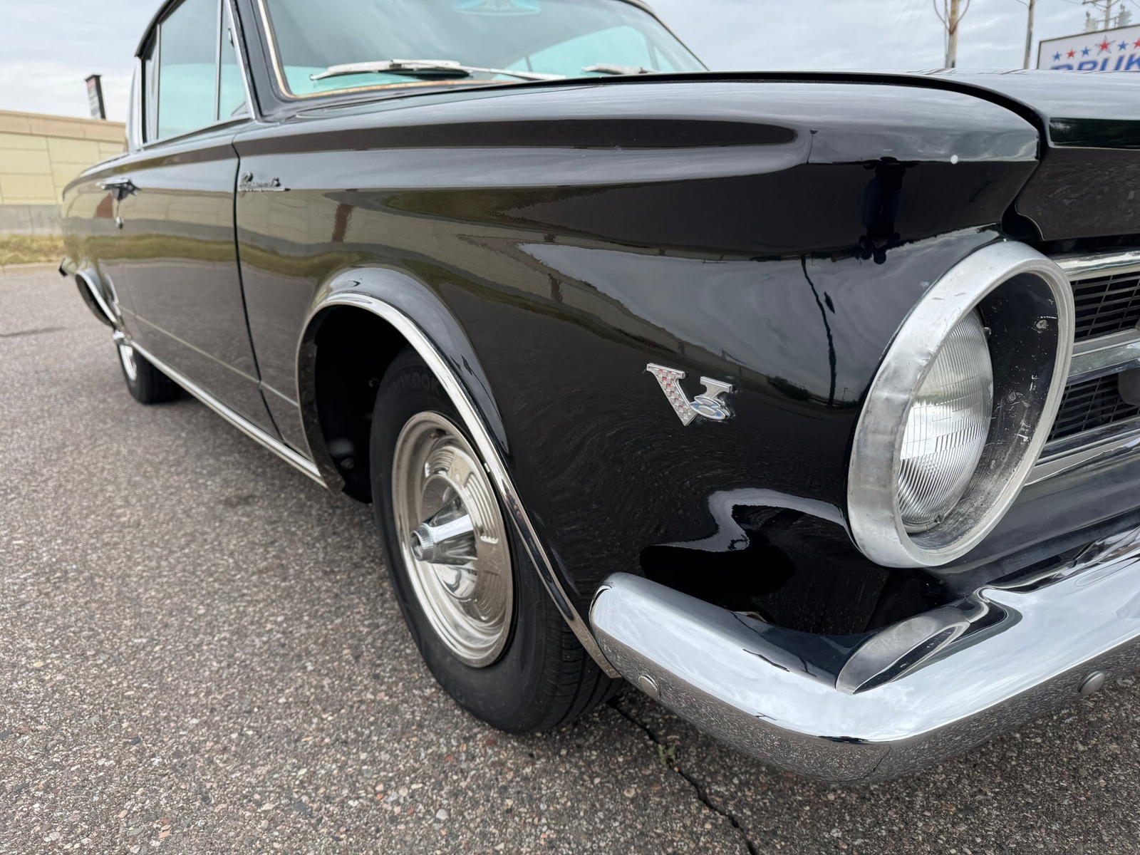 Plymouth-Barracuda-1964-Coupe-23