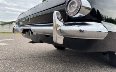 Plymouth-Barracuda-1964-Coupe-25